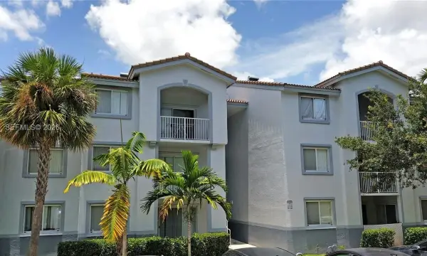 2600 S University Drive 228, Davie, FL 33328