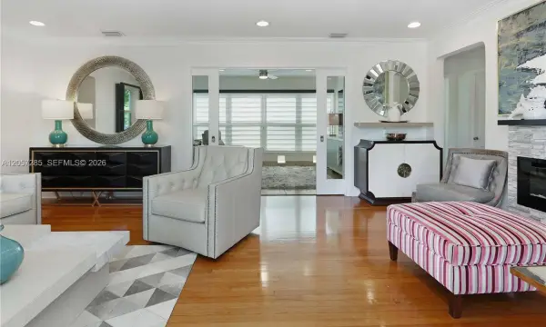 405 S 16th Avenue, Hollywood, FL 33020