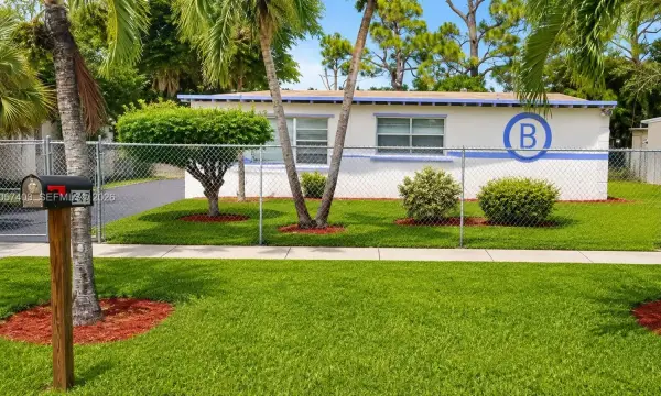 247 SW 21st Way, Fort Lauderdale, FL 33312