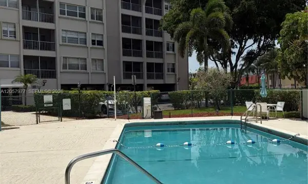 505 Spencer Drive, Unit 315, West Palm Beach, FL, 33409