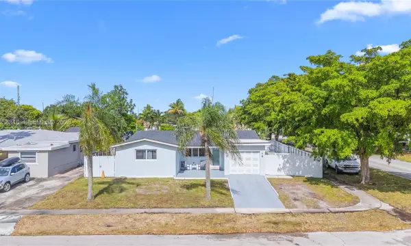 840 N 70th Way, Hollywood, FL 33024