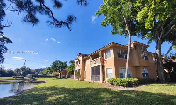 4871 Via Palm Lakes 701, West Palm Beach, FL 33417