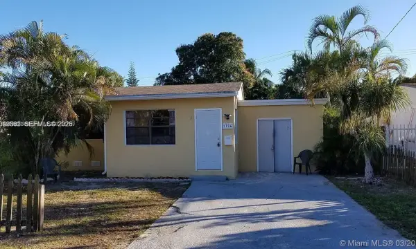 2126 Arthur Street, Hollywood, FL 33020
