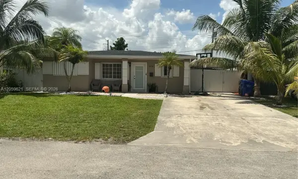 6404 Grant Court, Hollywood, FL 33024