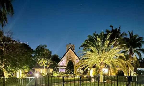 5011 Hawkhurst Avenue, Southwest Ranches, FL 33331