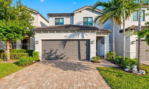 425 NW 33rd Lane, Pompano Beach, FL 33069