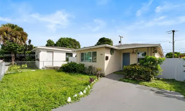 1032 18th Street, West Palm Beach, FL 33407