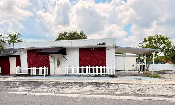 608 SW 12th Avenue, Dania Beach, FL 33004