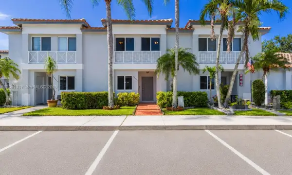 20822 NW 2nd Street, Pembroke Pines, FL 33029