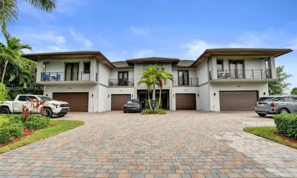 10533 NW 28th Court, Coral Springs, FL 33065