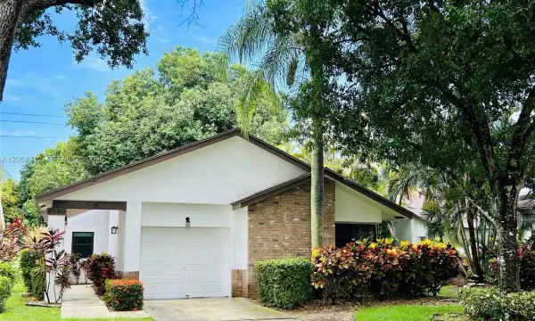 2560 Calamondin Circle, Coconut Creek, FL 33063, Coconut Creek, FL, 33063