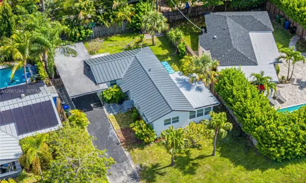 731 NE 16th Street, Fort Lauderdale, FL 33304