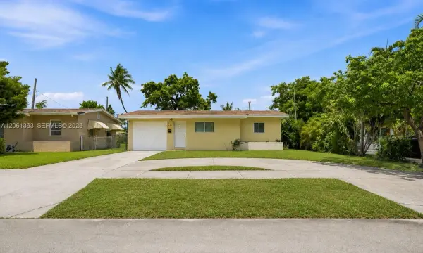 2439 Mayo Street, Hollywood, FL 33020