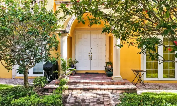 425 NE 69th Circle, Boca Raton, FL 33487