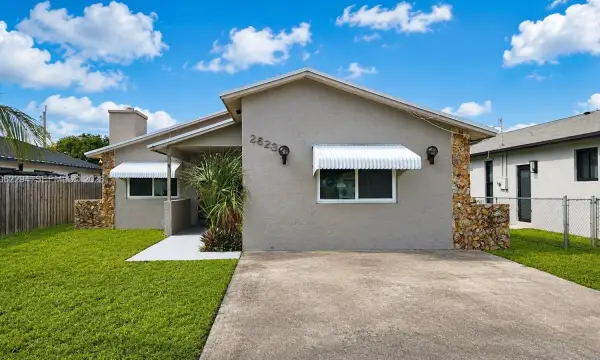 2623 Harding Street, Hollywood, FL 33020