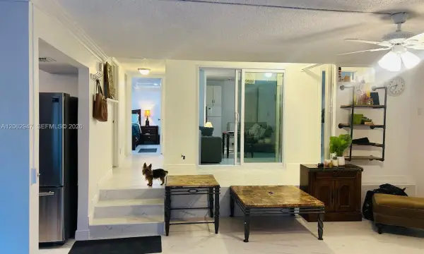 4850 SW 63rd Terrace 211, Davie, FL 33314