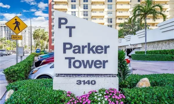 3140 S Ocean Drive 911, Hallandale Beach, FL 33009