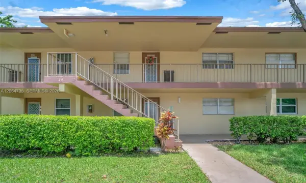 301 NW 76th Avenue 102, Margate, FL 33063