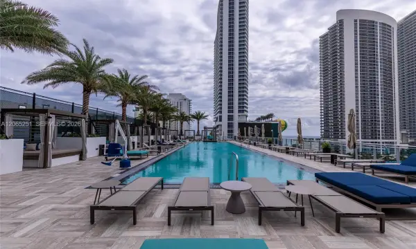 4010 S Ocean Drive R509, Hollywood, FL 33019