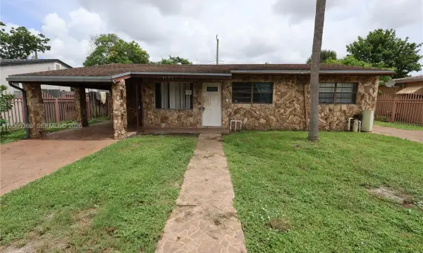 3151 NW 4th Street, Lauderhill, FL 33311