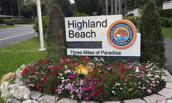 Address Withheld, Highland Beach, FL 33487