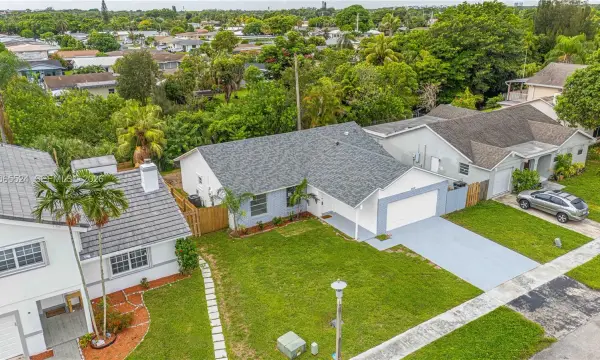 8500 SW 20th Street, North Lauderdale, FL 33068