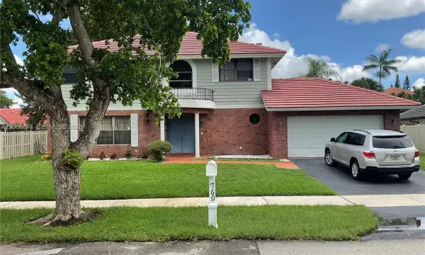 760 Blue Ridge Way, Davie, FL 33325