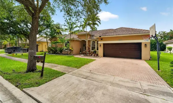 12617 NW 23rd Street, Pembroke Pines, FL 33028