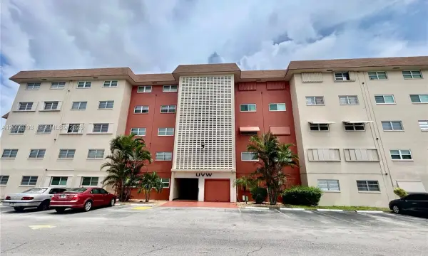 5300 Washington Street U503, Hollywood, FL 33021