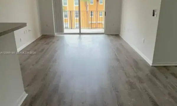 2440 E Preserve Way 303, Miramar, FL 33025