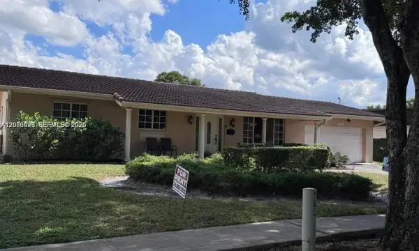 1230 NW 74th Avenue, Plantation, FL 33313