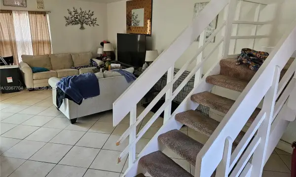 517 SW 1st Court, Boynton Beach, FL 33435