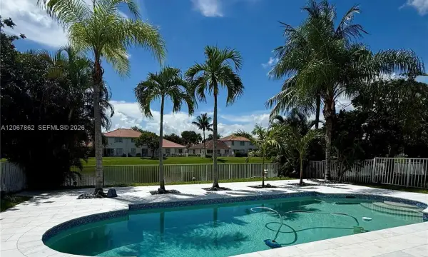 1800 NW 78th Avenue, Pembroke Pines, FL 33024