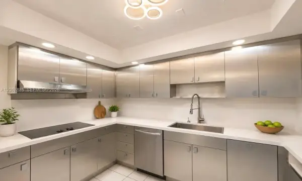 406 Saint Andrews Road 53, Hollywood, FL 33021