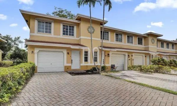 1363 Avon Lane, North Lauderdale, FL 33068