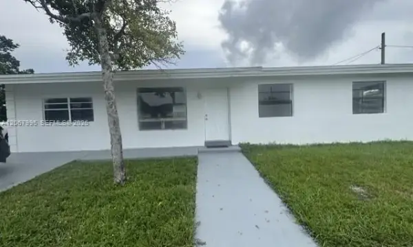 5191 SW 22nd Street, West Park, FL 33023