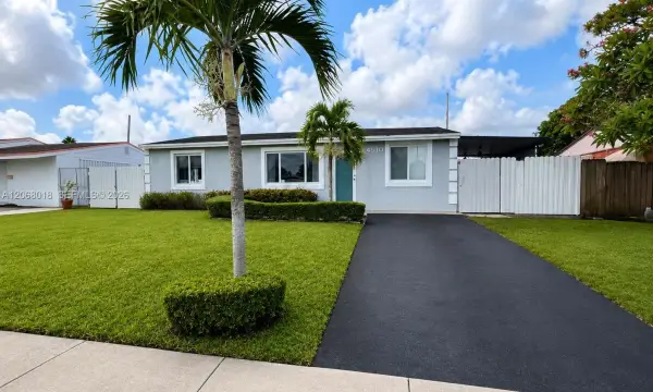 4910 SW 16th Street, Fort Lauderdale, FL 33317