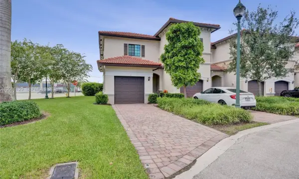 4204 N Dixie Highway 1, Oakland Park, FL 33334