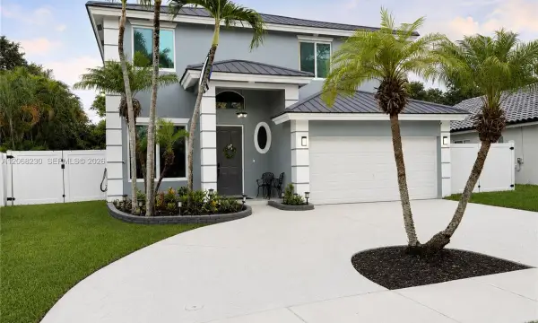 5840 SW 102nd Avenue, Cooper City, FL 33328