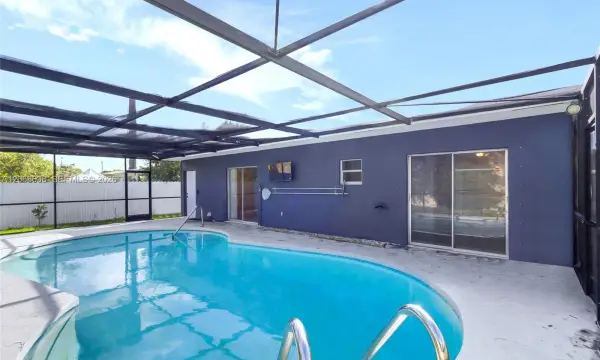 1854 Lauderdale Manor Drive, Fort Lauderdale, FL 33311