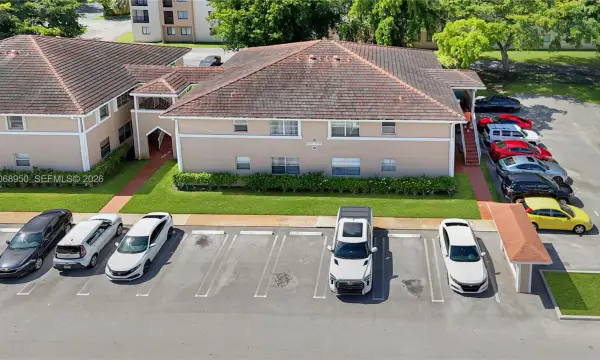 10168 Twin Lakes Drive 13-a, Coral Springs, FL 33071