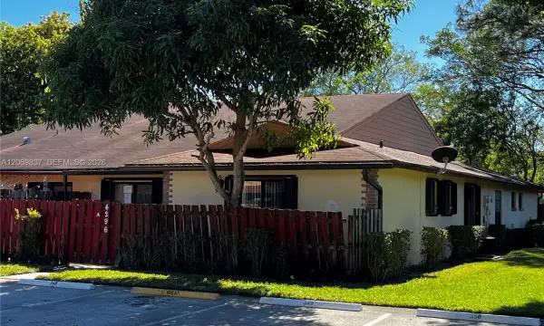 4296 Woodstock Drive A, West Palm Beach, FL 33409