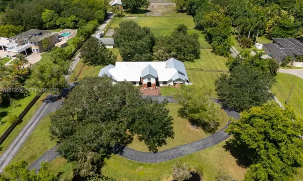 5501 SW 136th Avenue, Southwest Ranches, FL 33330