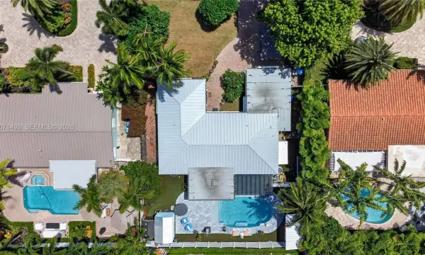 2049 Windward Drive, Lauderdale-by-the-sea, FL 33062