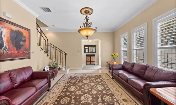 423 SW 16th Street, Fort Lauderdale, FL 33315