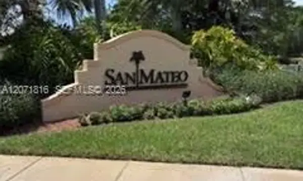 Address Withheld, Weston, FL 33327