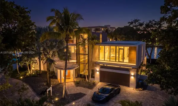 1030 SW 14th Terrace, Fort Lauderdale, FL 33312