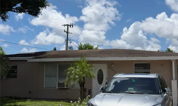 2850 NW 24th Court, Fort Lauderdale, FL 33311
