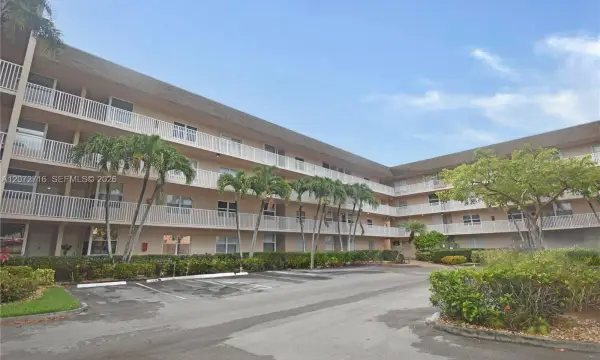 10414 NW 24th Place 405, Sunrise, FL 33322