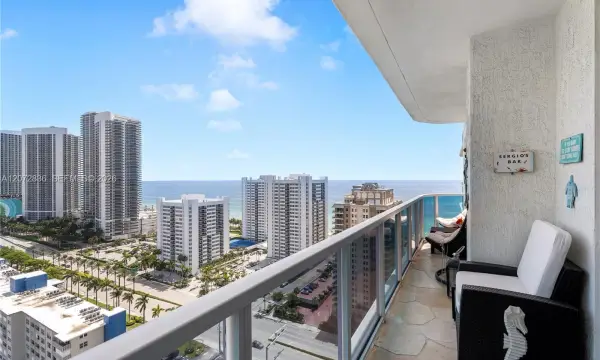 1945 S Ocean Drive 2209, Hallandale Beach, FL 33009